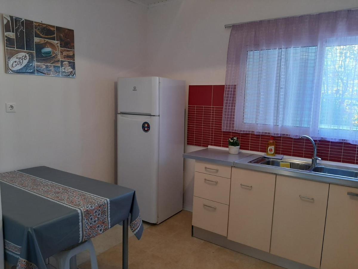 Cozy Flat In Nea Makri公寓 外观 照片