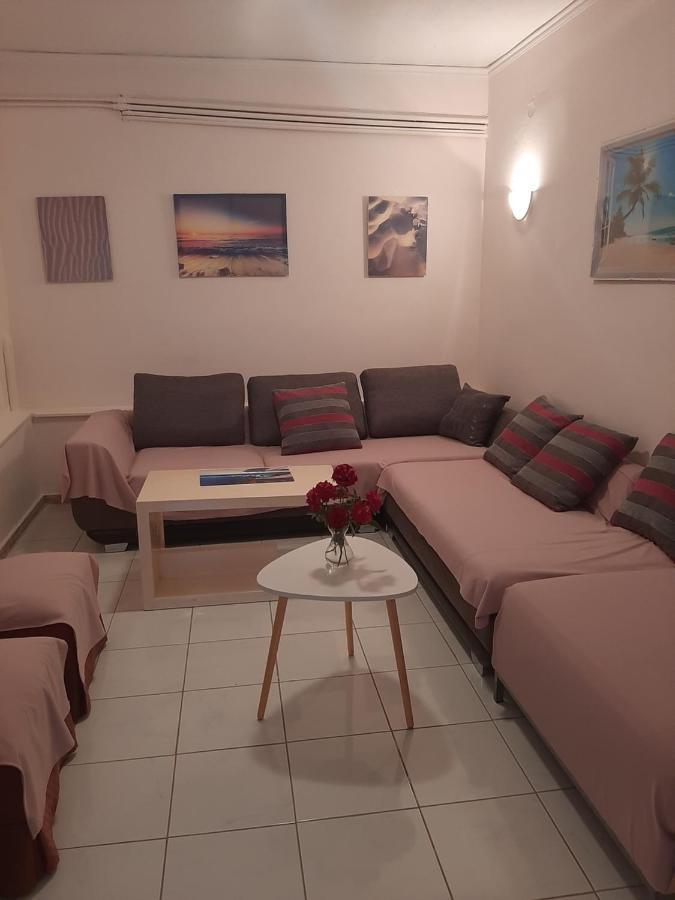Cozy Flat In Nea Makri公寓 外观 照片