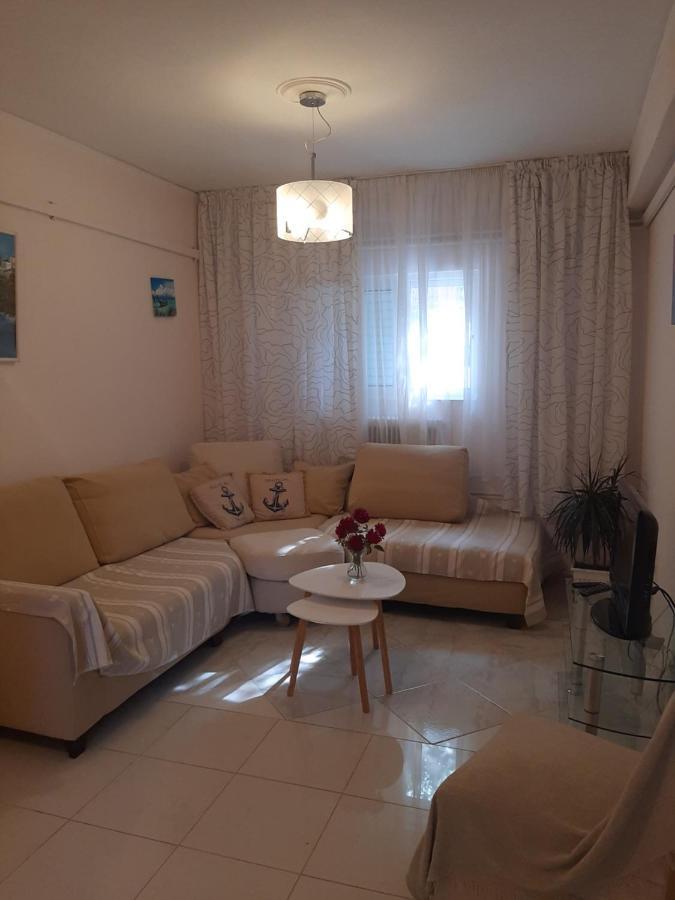 Cozy Flat In Nea Makri公寓 外观 照片