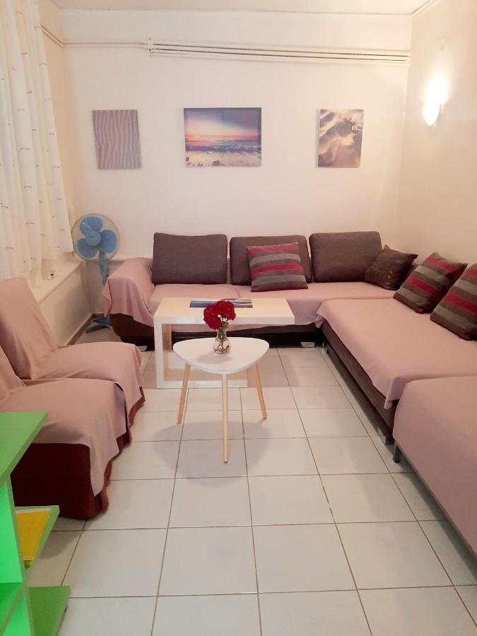 Cozy Flat In Nea Makri公寓 外观 照片