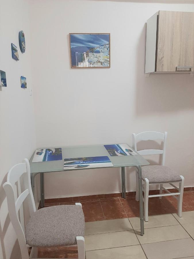 Cozy Flat In Nea Makri公寓 外观 照片